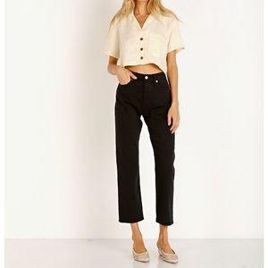 Levi’s Wedgie Straight Crop